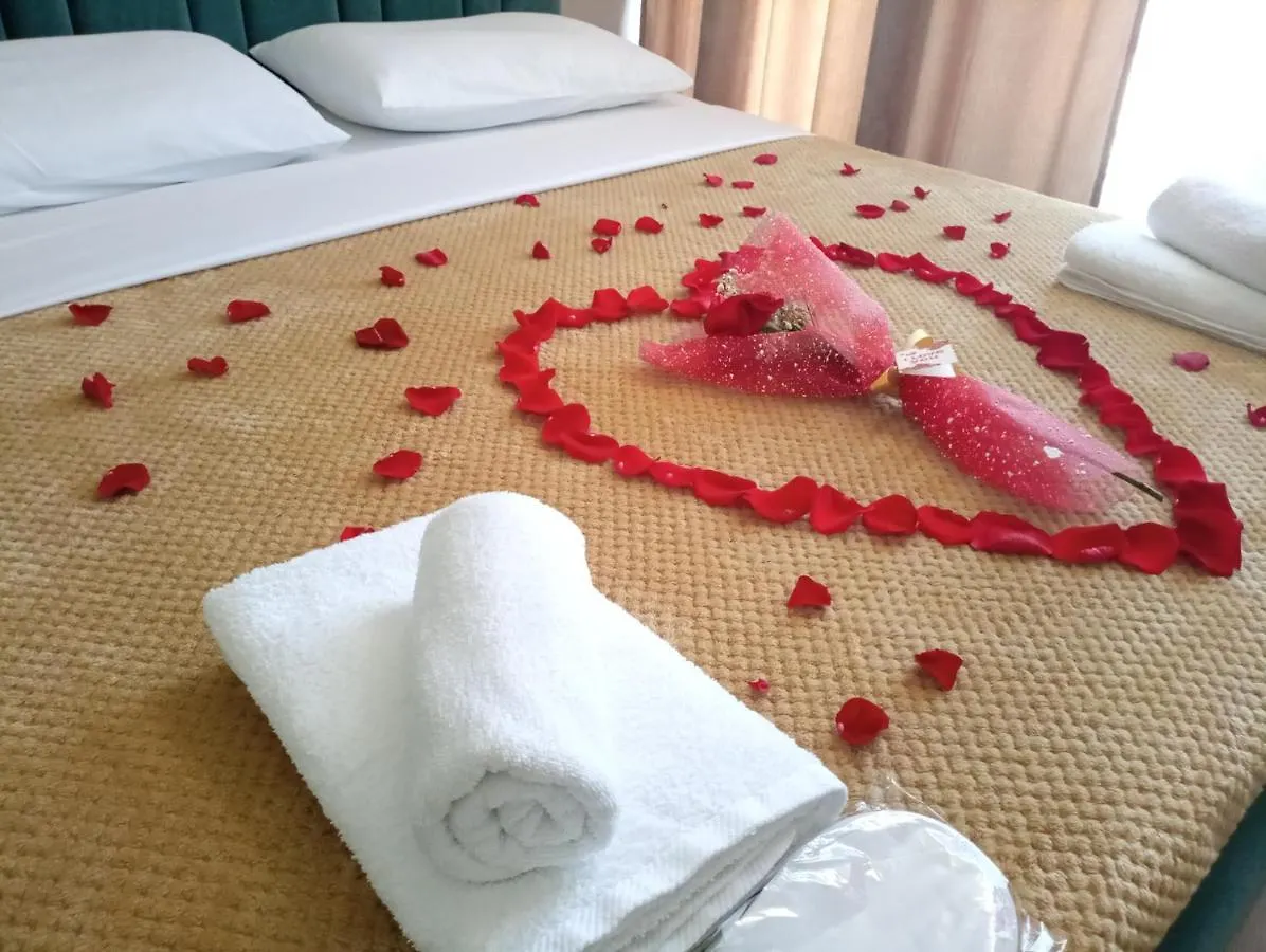 Savi Accomodations - Suite Lungomare Vlorë 0*,  Albania