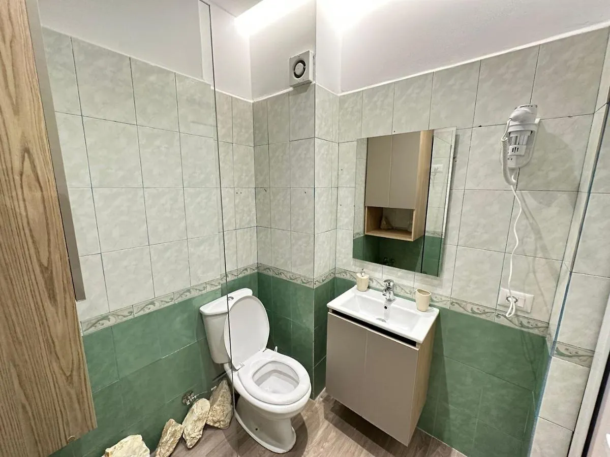 Savi Accomodations - Suite Lungomare Vlorë Appartamento