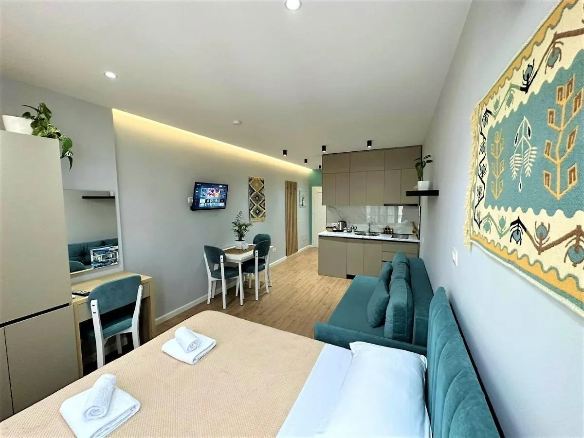 Savi Accomodations - Suite Lungomare Vlorë 0*,