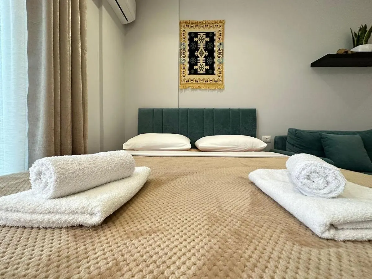 Savi Accomodations - Suite Lungomare Vlorë 0*,  Albania